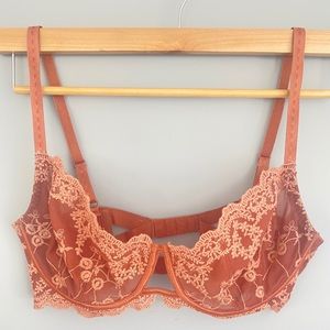 Lace Balconette Bra 34DD
